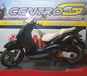 Piaggio Beverly 200