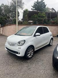 SMART FORFOUR CABRIO