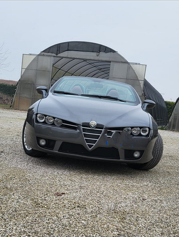 Alfa Romeo spider quadrifoglio