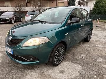 Lancia Ypsilon 1.2 69 CV 5 porte GPL Ecochic Gold