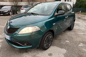 Lancia Ypsilon 1.2 69 CV 5 porte GPL Ecochic Gold