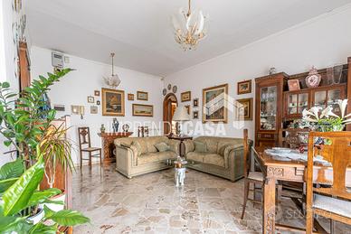 4 Vani - 130 Mq + 35 Mq di balconi in Residence