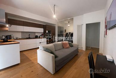 SPLENDIDO QUADRILOCALE CON GIARDINO!