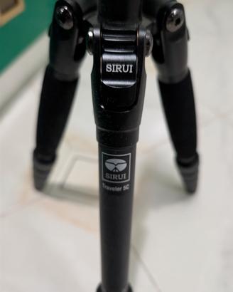 cavalletto sirui carbonio