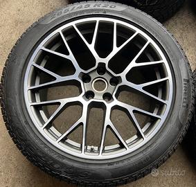Kit cerchi e gomme Macan
