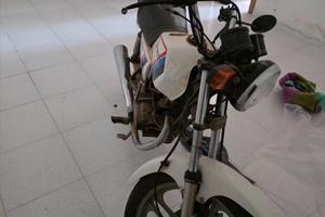 Moto honda 125 cs 83'