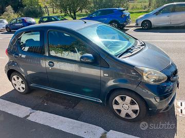 TOYOTA AYGO 1.0 Benzina Cambio automatico
