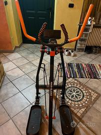 attrezzatura per esercizi indoor /cyclette