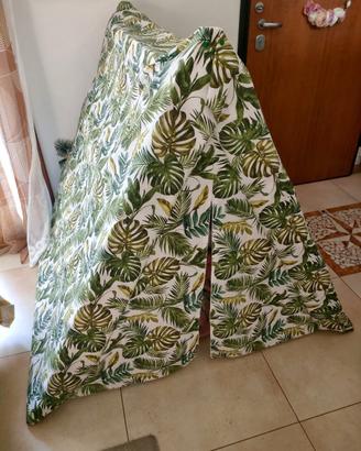 Tenda Capanna realizzata in legno e tessuto nuova