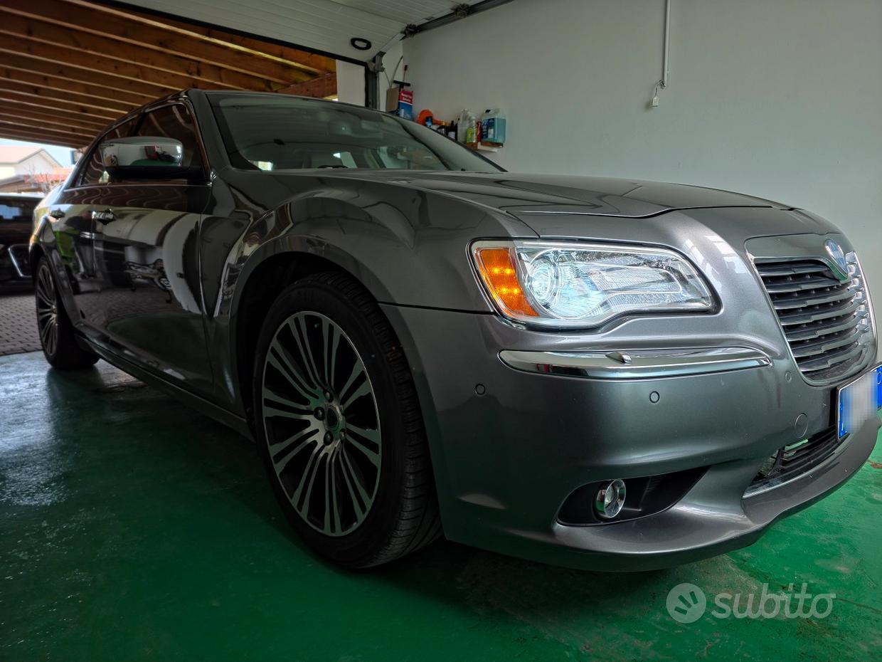Lancia Thema (2011)