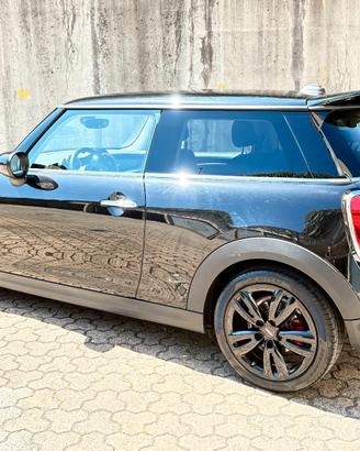 Mini One F56 – Baker Street Edition