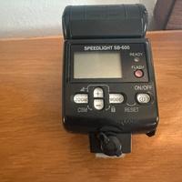 Flash Nikon speedlight SB-600