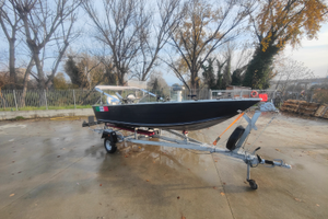 Barca Open in alluminio 450 stile Bass-boat