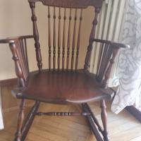 SEDIA A DONDOLO IN LEGNO ANNI 1950