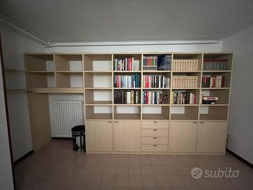 Studio libreria piu 2 scrivanie