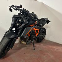 KTM 1390 Super Duke R