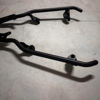 Staffa originale bauletto kymco Ak550