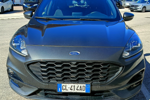 Auto ford kuga 2.0 awd st line