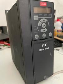 Inverter-VFD trif/trifase Danfoss 7,5 kw - 10 hp