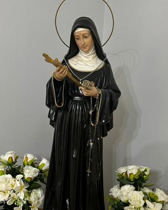 Statua santa rita