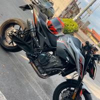 Ktm Duke 790