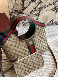 Nuova borsa tote piccola Gucci Giglio