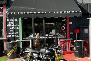 Triumph Thruxton 1200R