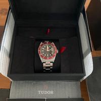Tudor black bay