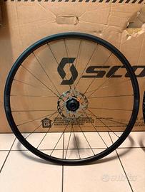 Coppia ruote DT Swiss r470 disc