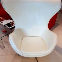 Poltrona Egg Chair