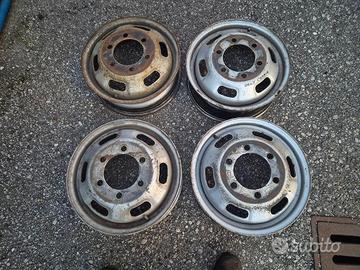 Cerchio In Ferro Da 16" Per Iveco New Daily - C