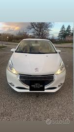 Peugeot 208 1.2 VTi 82 CV 5 porte Allure