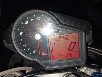 Aprilia dorsoduro 750