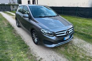 Mercedes b180 d