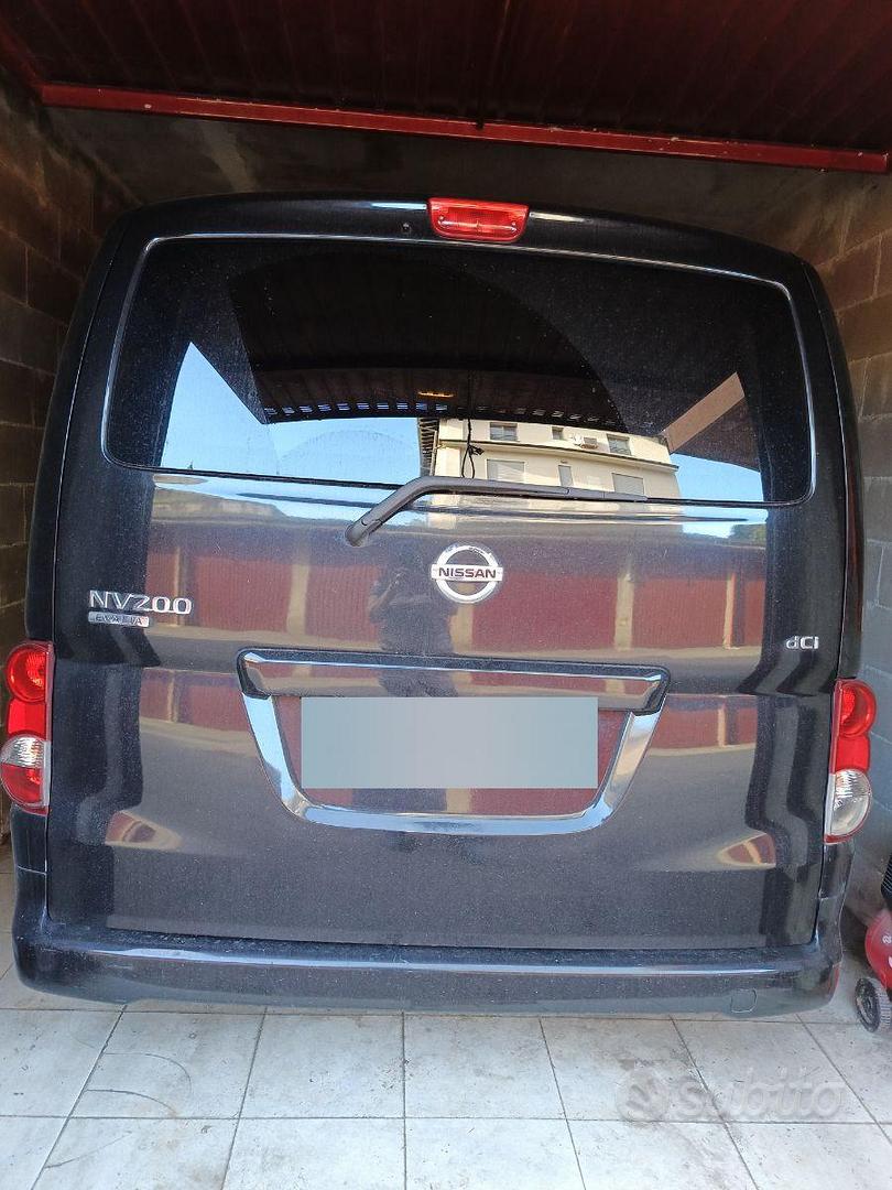 Nissan Evalia 2013 photo 2