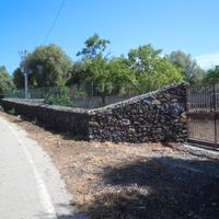 TERRENO recintato con prospetto strada Belpasso