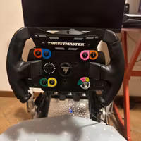 Thrustmaster TGT2 con corona TM e pedlaiera TLCM