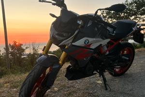 Bmw g 301 r