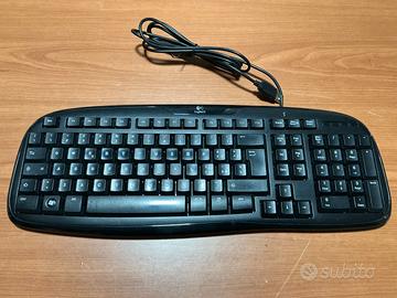 Tastiera USB Logitech Classic Keyboard 200 qwerty