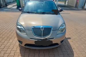 Lancia Ypsilon platino full optional