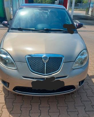 Lancia Ypsilon platino full optional