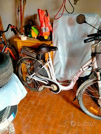 bici Elios elettrica per ricambi