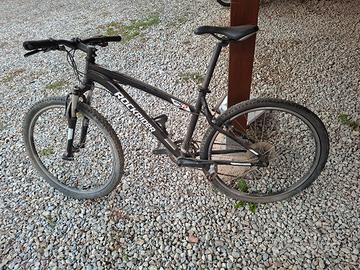 Montainbike Rockrider RR 5.2 