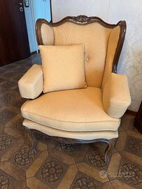 poltrone con poggiapiedi