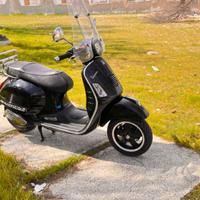 Piaggio vespa gts 300 super