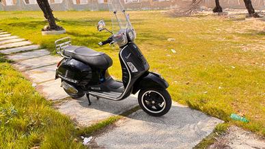 Piaggio vespa gts 300 super