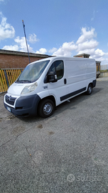 Furgone Citroen jamper prolungato