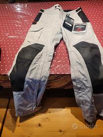 giubbino moto e pantaloni 