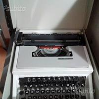 Macchina da scrivere Olivetti Lettera 27