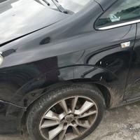 Parafango anteriore sx opel zafira b
